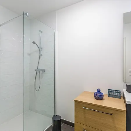 Lejlighed Guestready - Beautiful Spacious Apartment With Lovely Views *